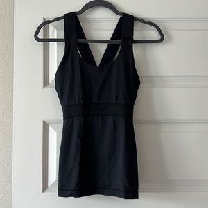 Lululemon Black Top